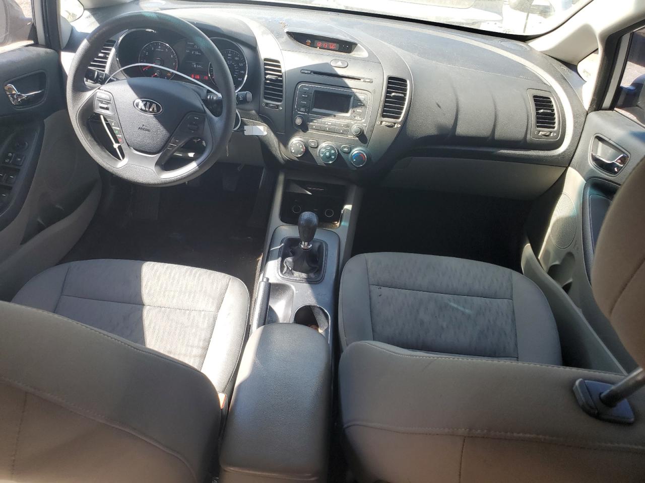 2015 Kia Forte - Image 8