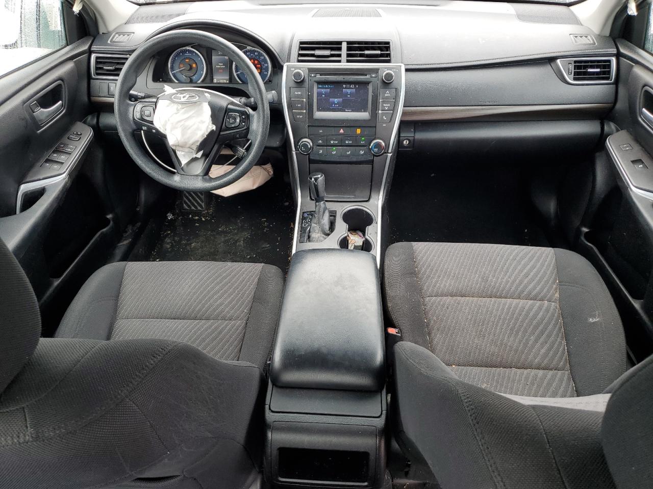 2016 Toyota Camry - Image 8