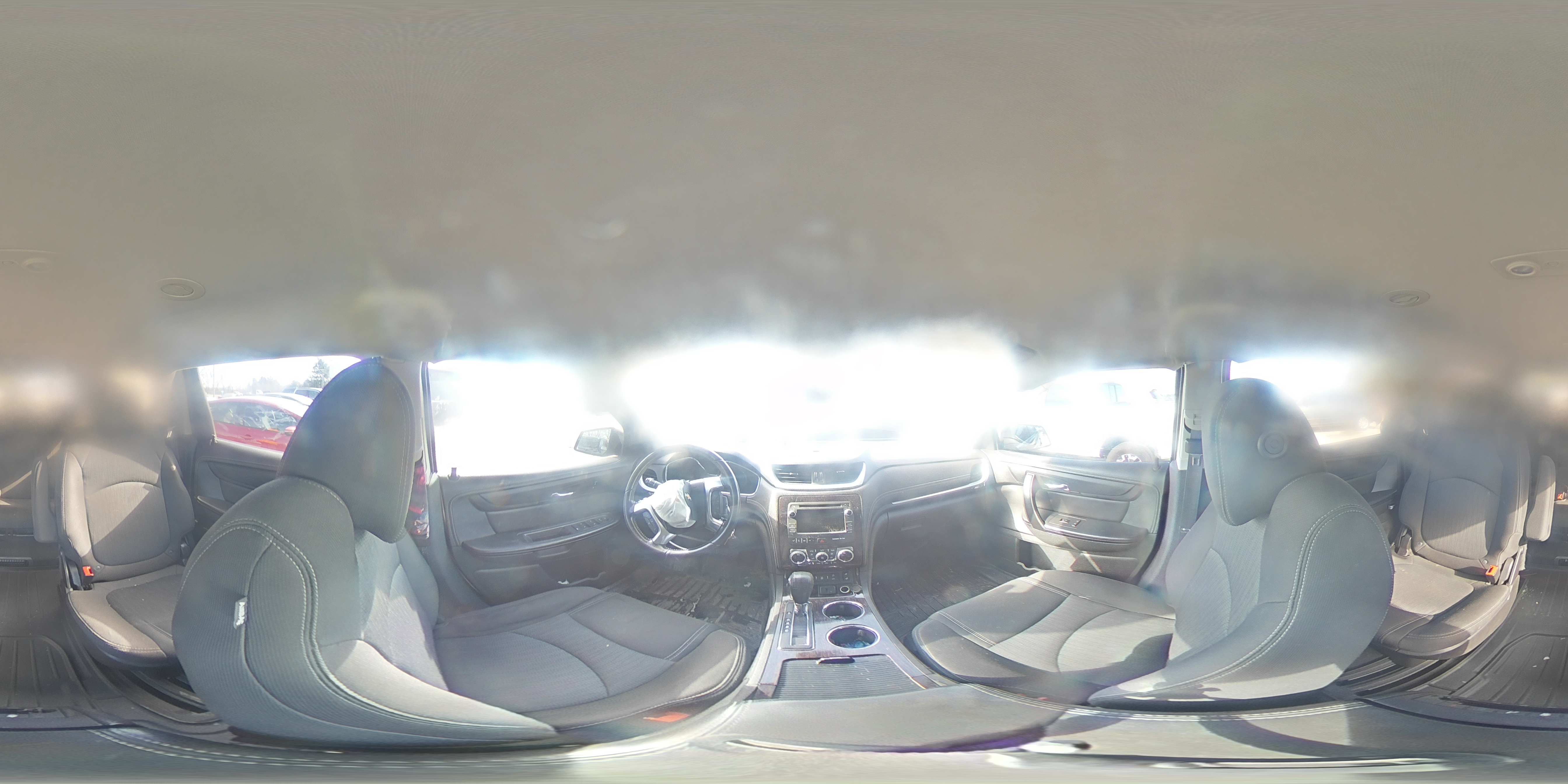 2015 Chevrolet Traverse - Image 14