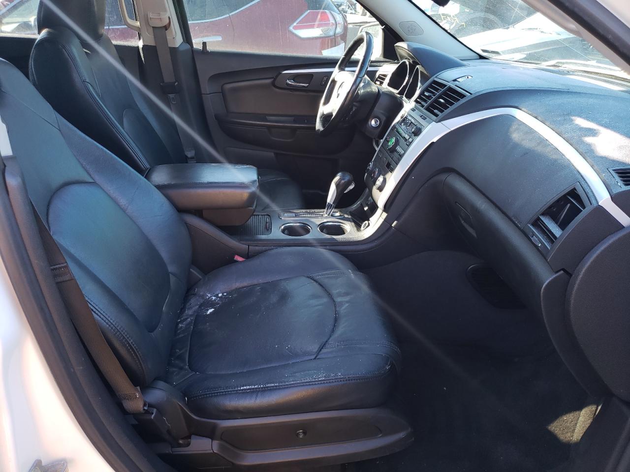 2011 Chevrolet Traverse - Image 7