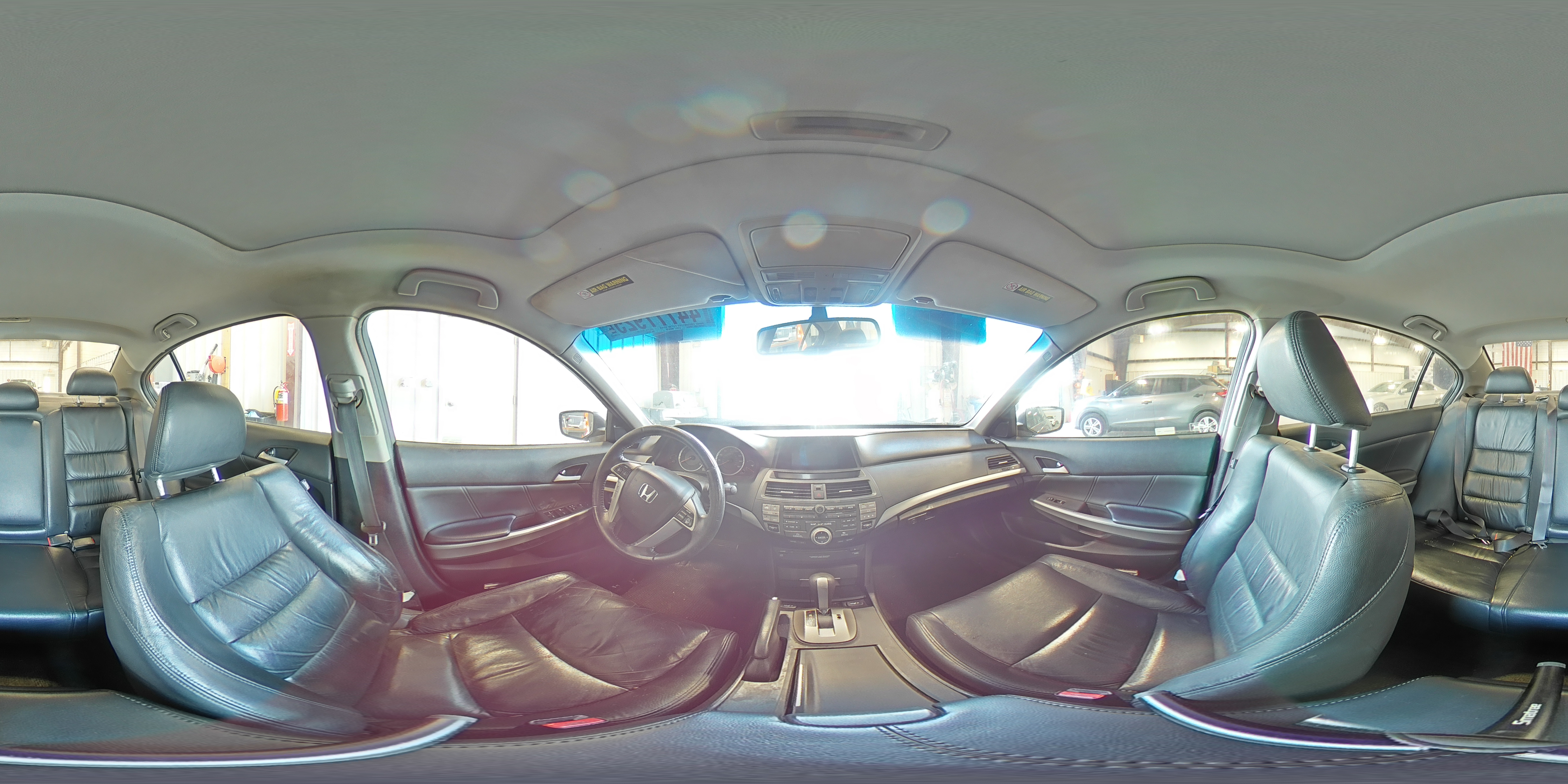 2009 Honda Accord - Image 13