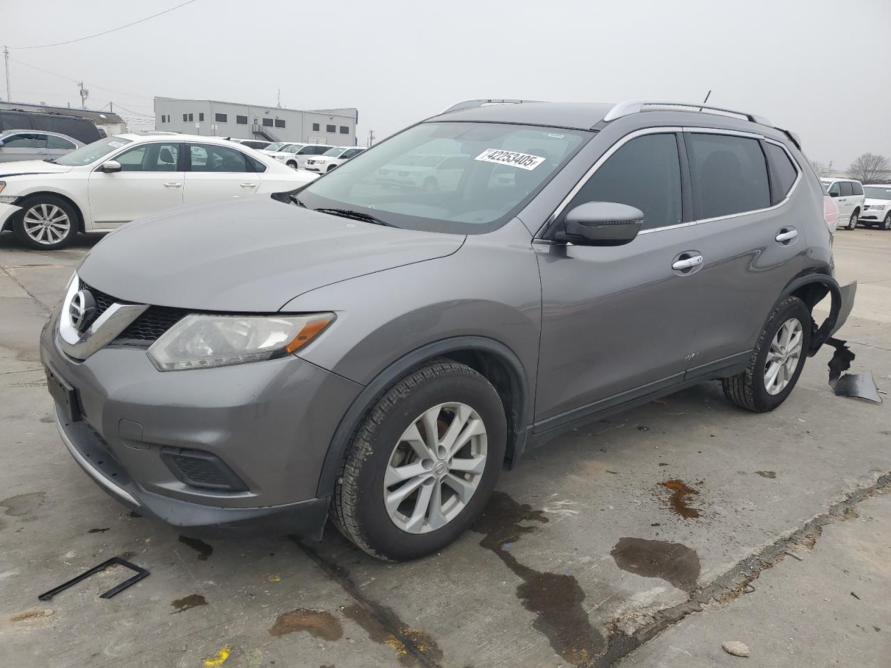 2016 Nissan Rogue - Image 1
