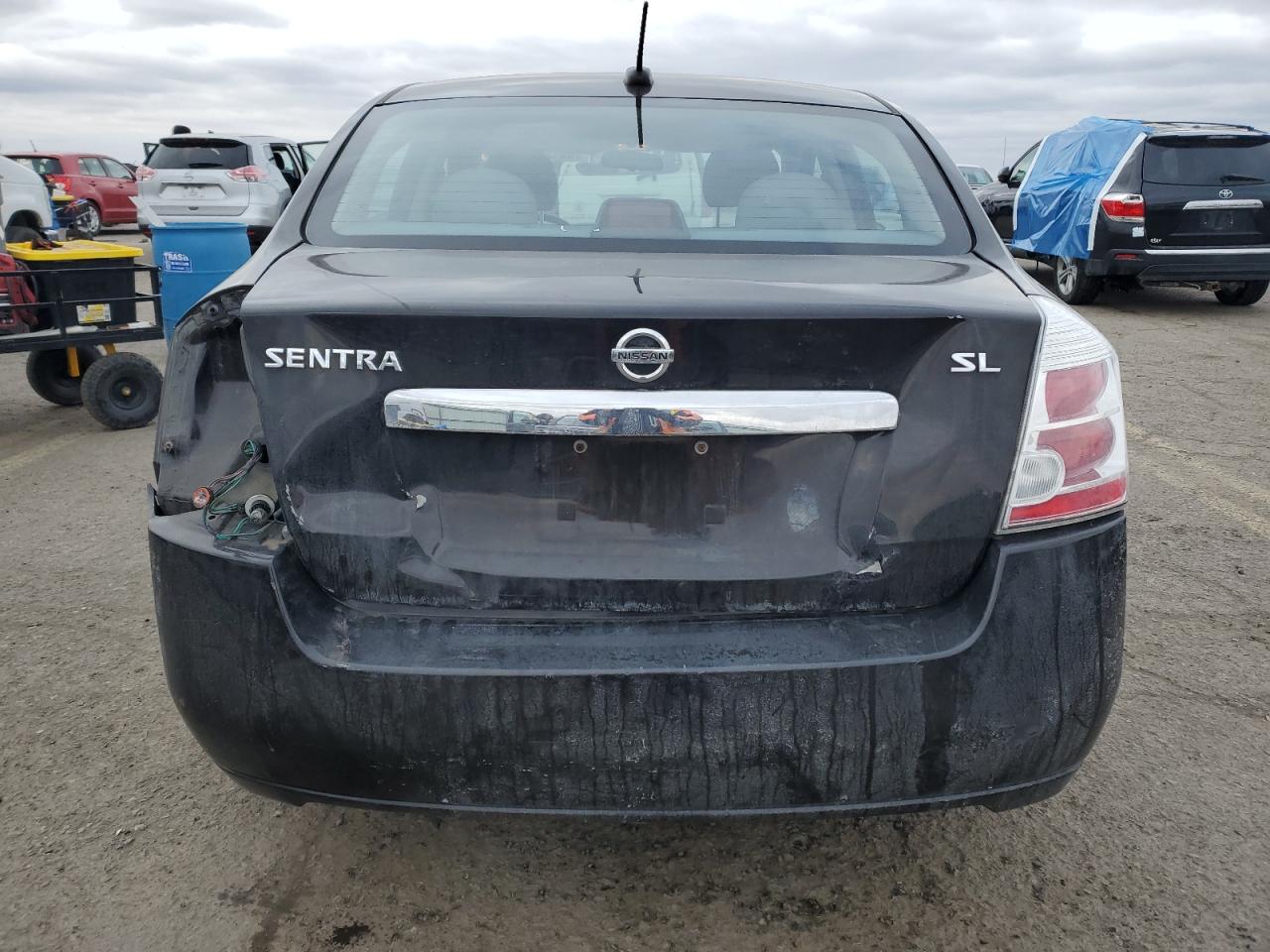 2010 Nissan Sentra - Image 6