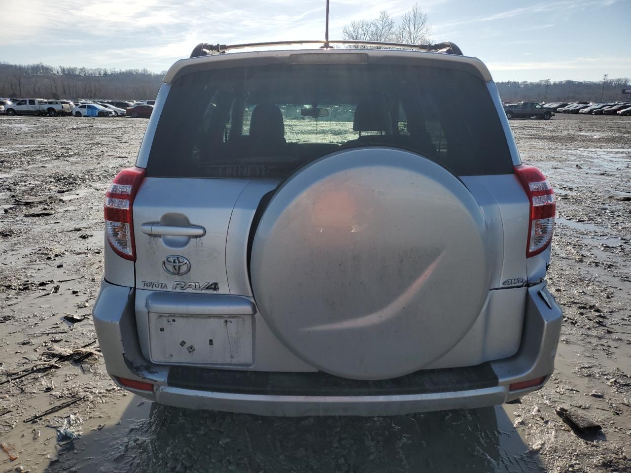 2009 Toyota RAV 4 - Image 6