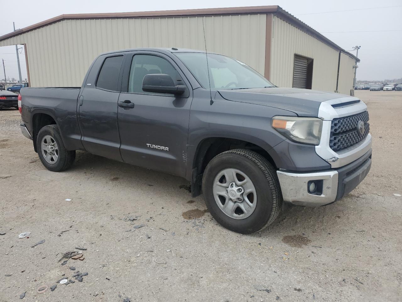 2018 Toyota Tundra - Image 4