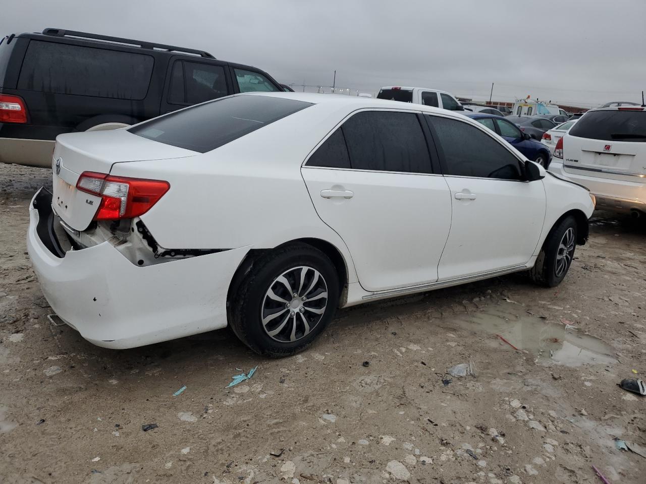 2013 Toyota Camry - Image 3