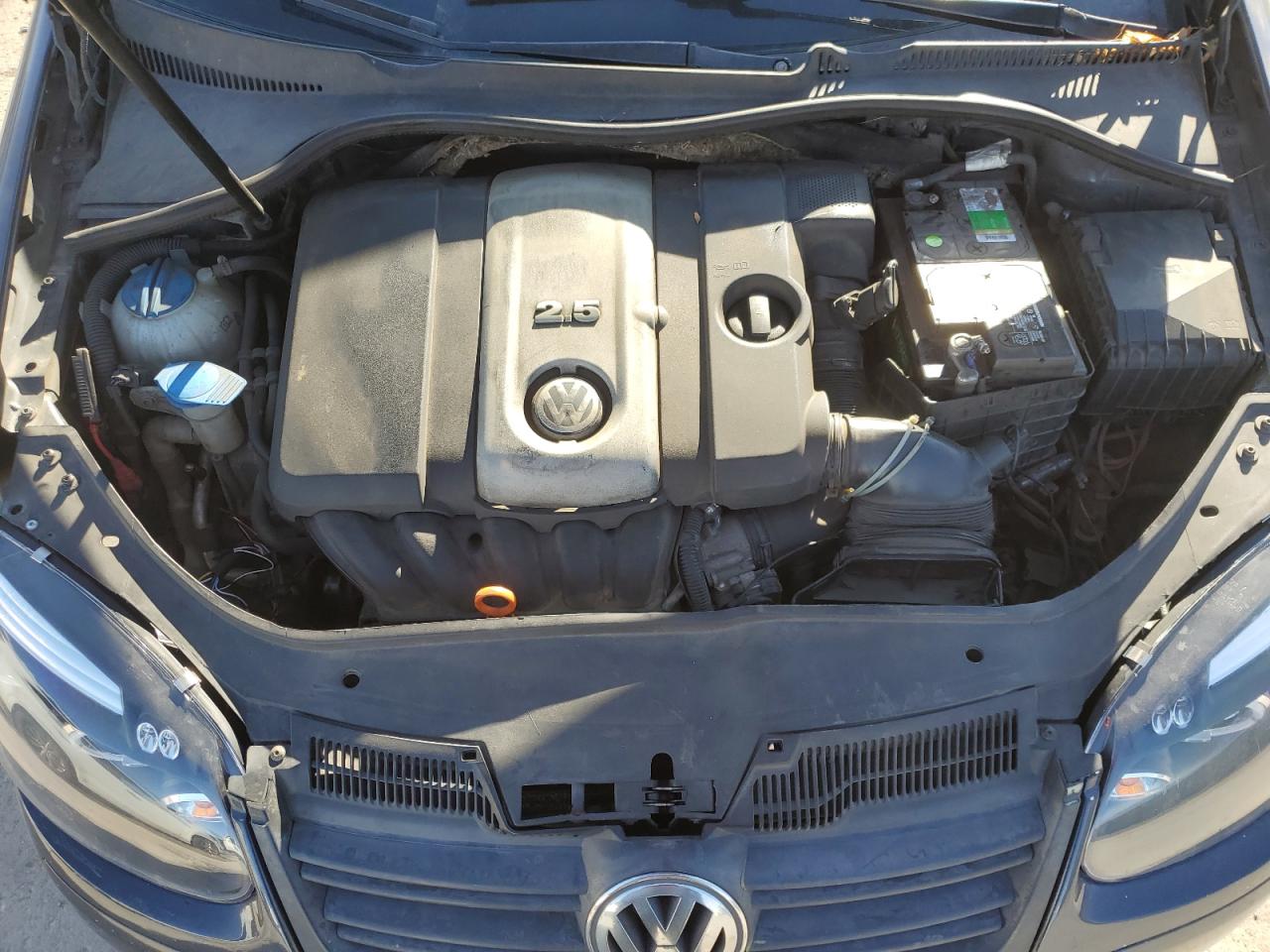 2006 Volkswagen Jetta - Image 13