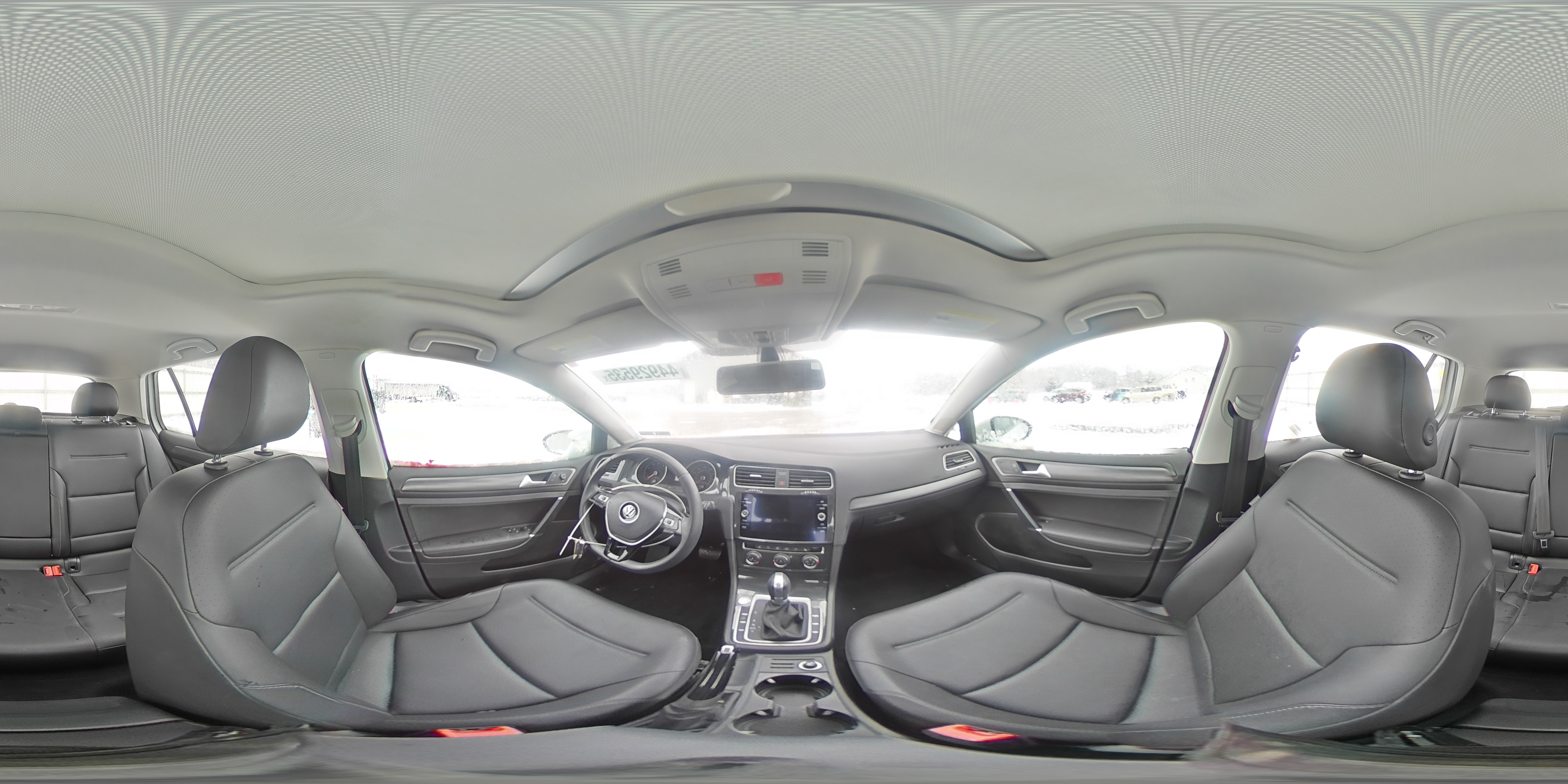 2019 Volkswagen Golf - Image 13