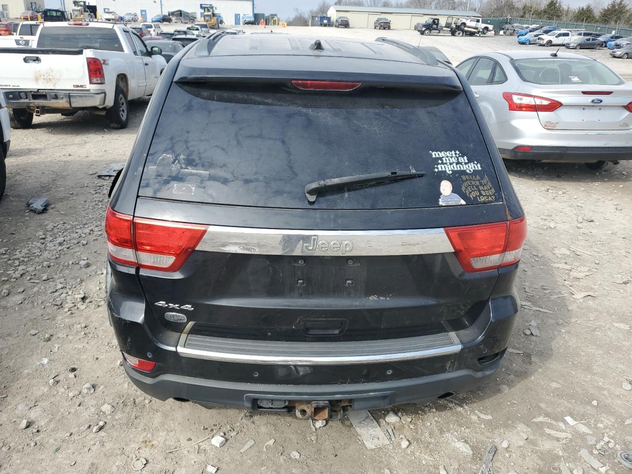 2011 Jeep Grand Cherokee - Image 6