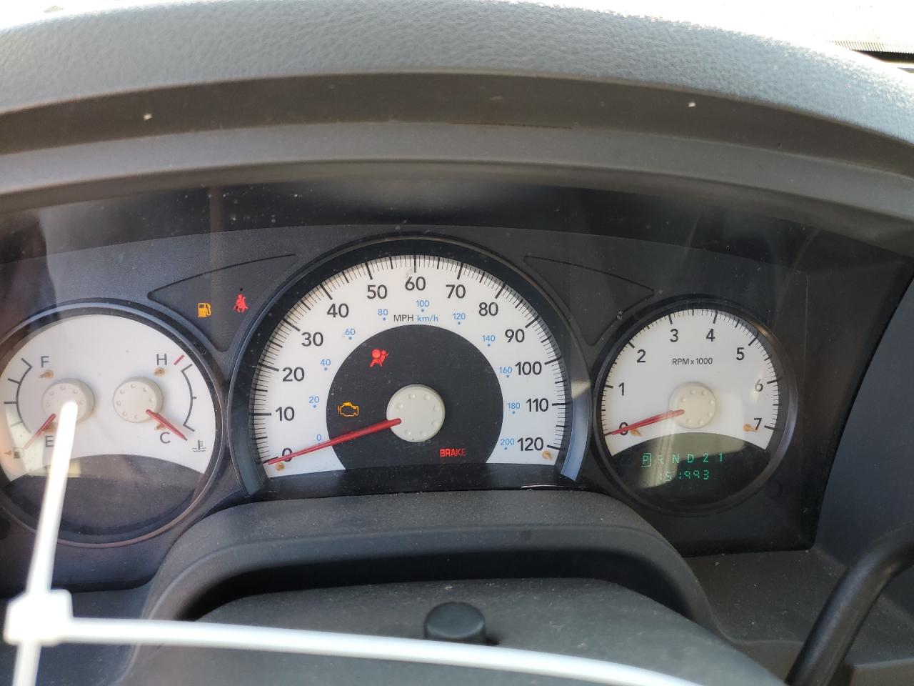 2007 Dodge Dakota - Image 9
