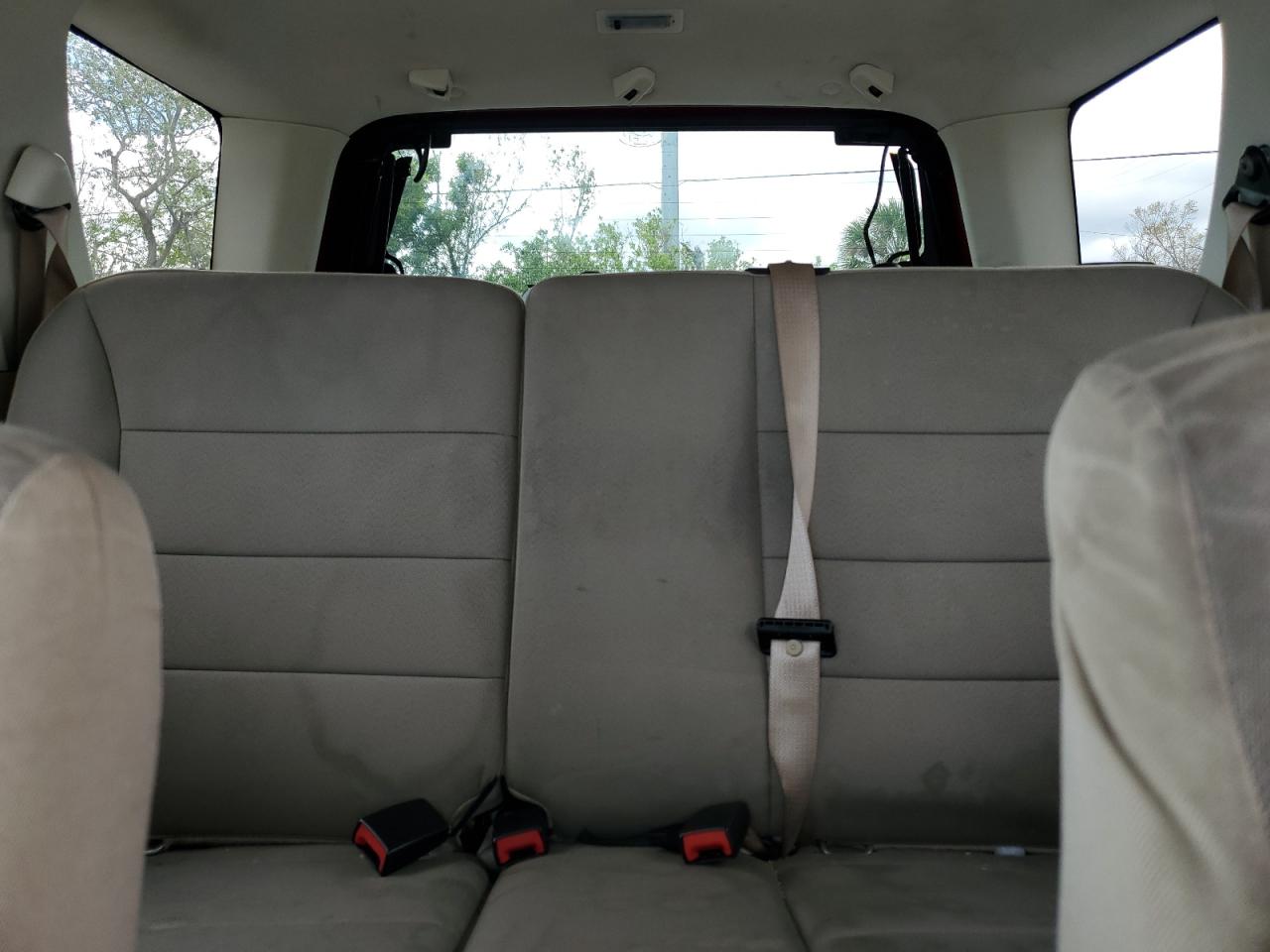 2010 Ford Escape - Image 10