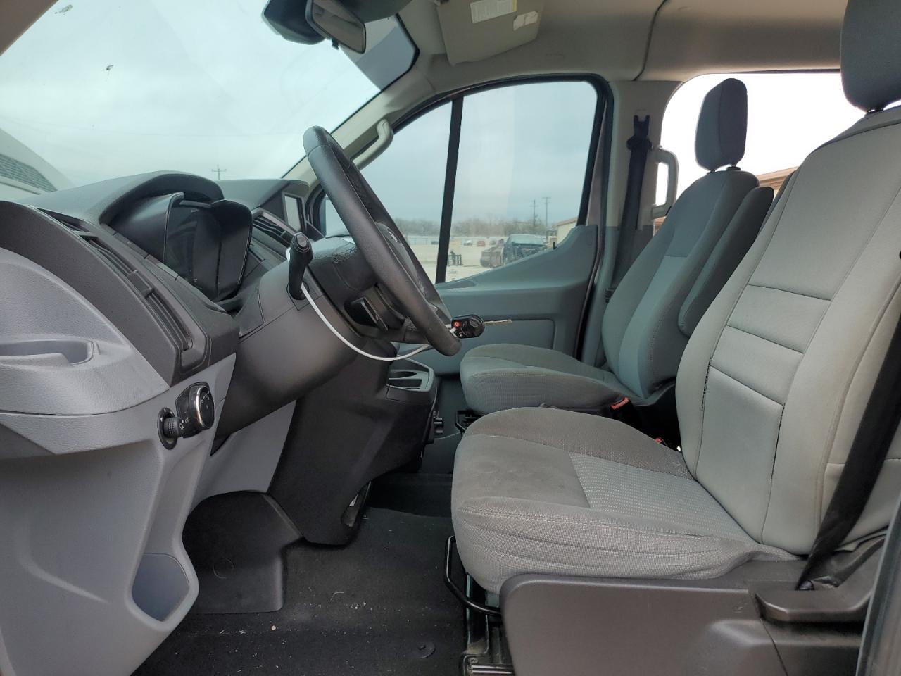 2015 Ford Transit - Image 7