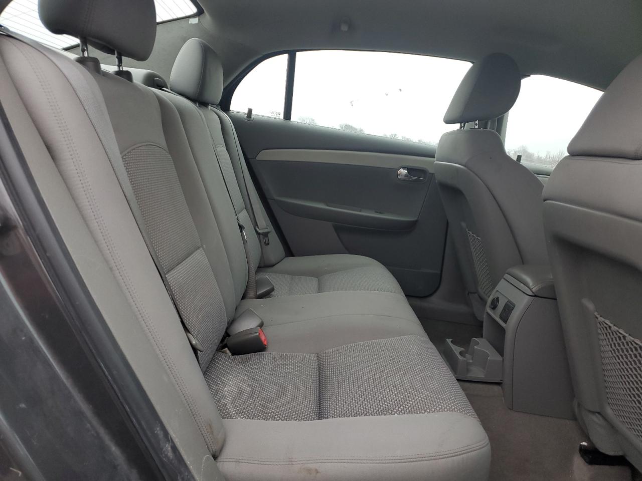 2011 Chevrolet Malibu - Image 11