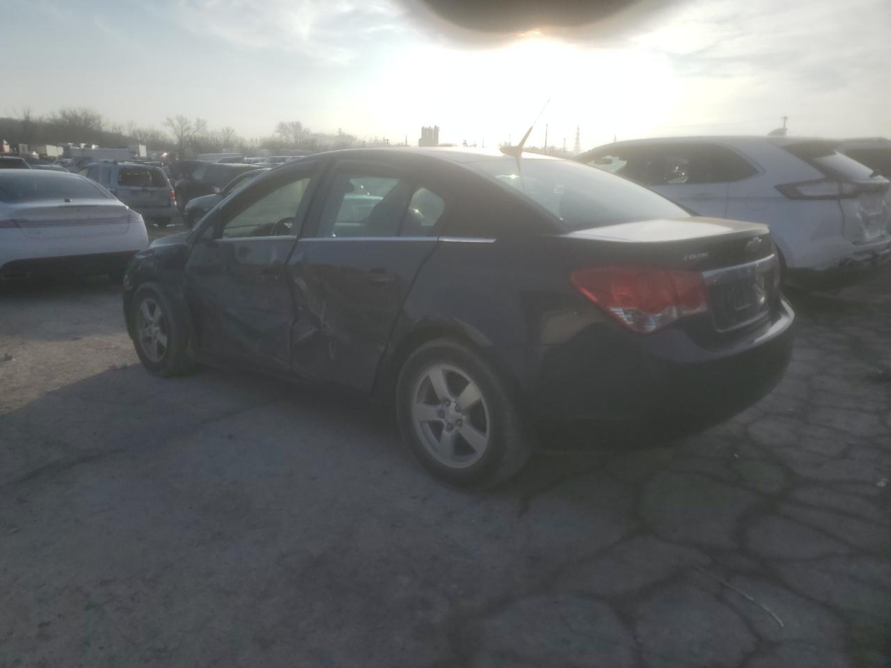 2014 Chevrolet Cruze - Image 2