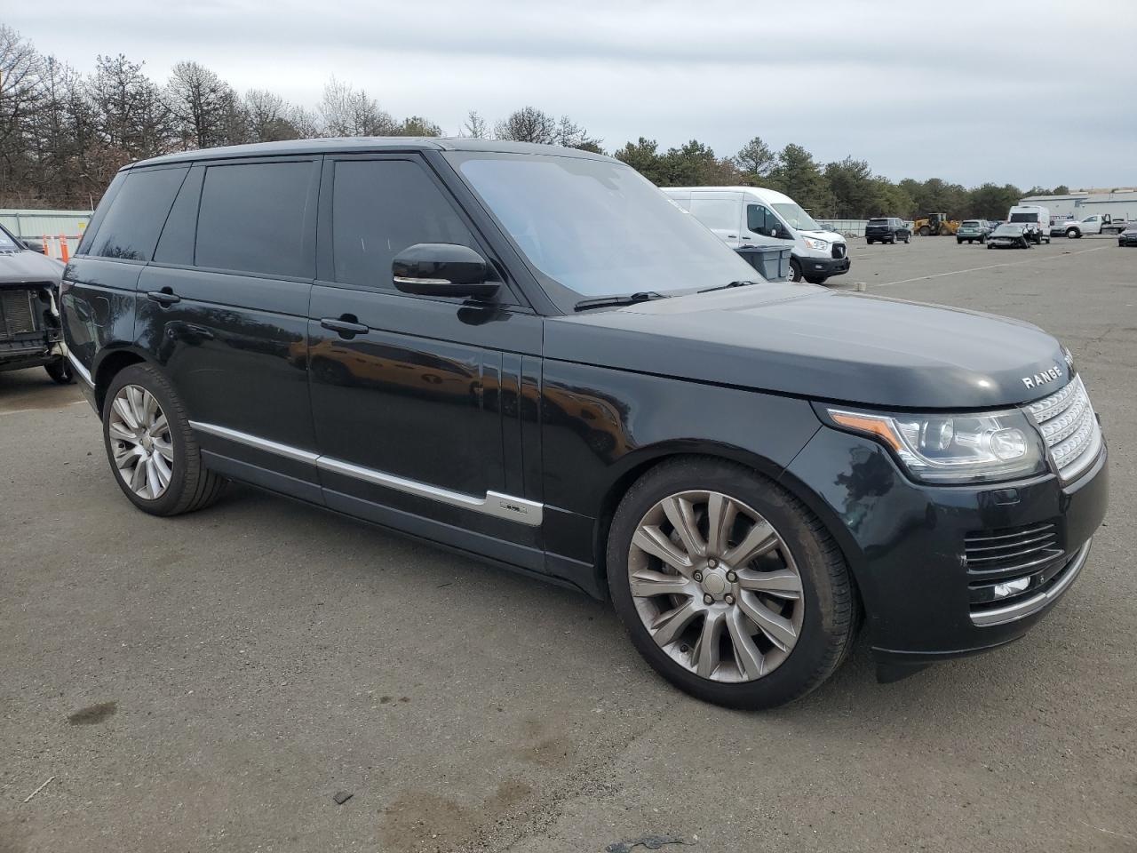 2014 Land Rover Range Rover - Image 4