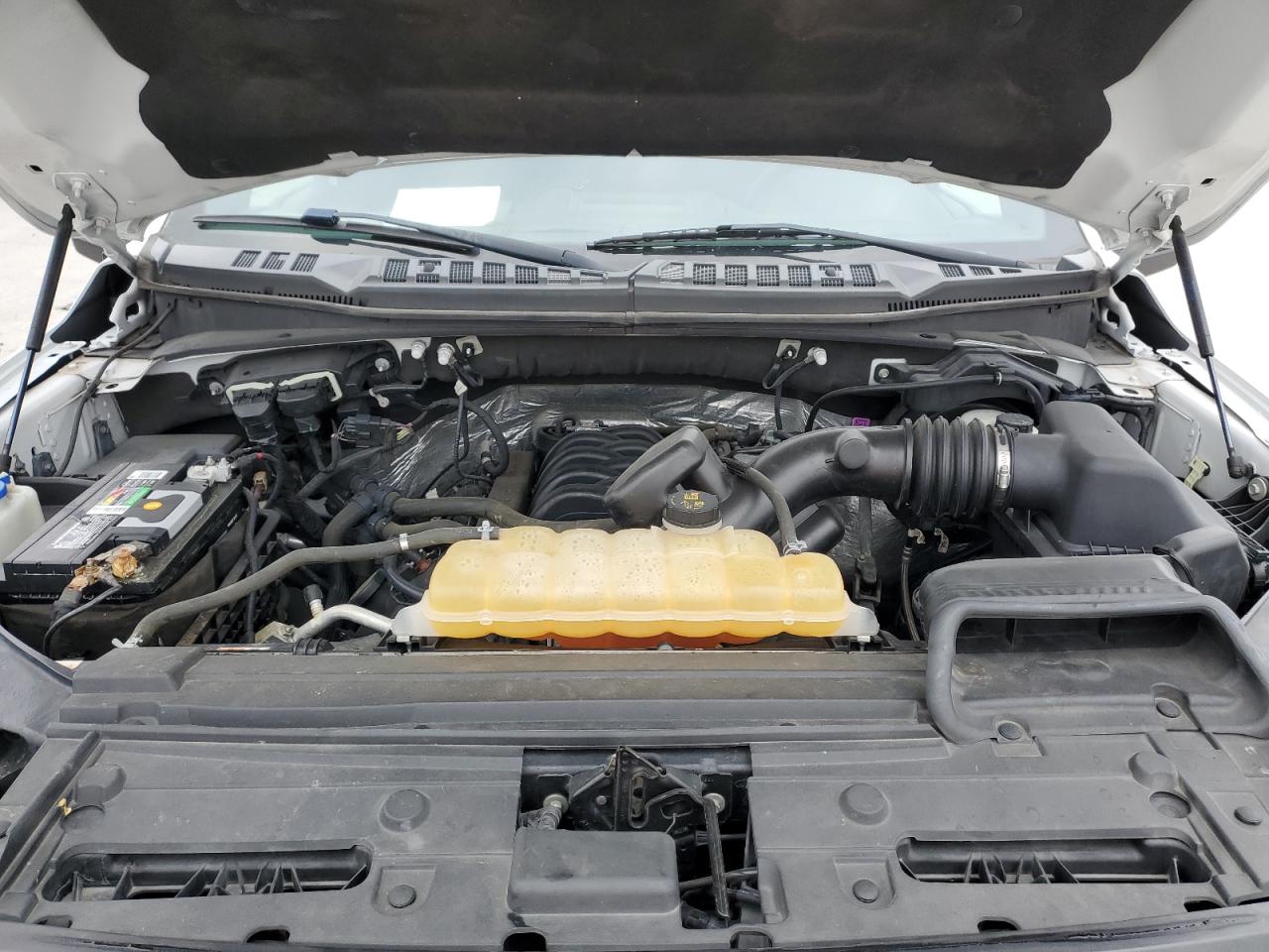 2017 Ford F-150 - Image 11