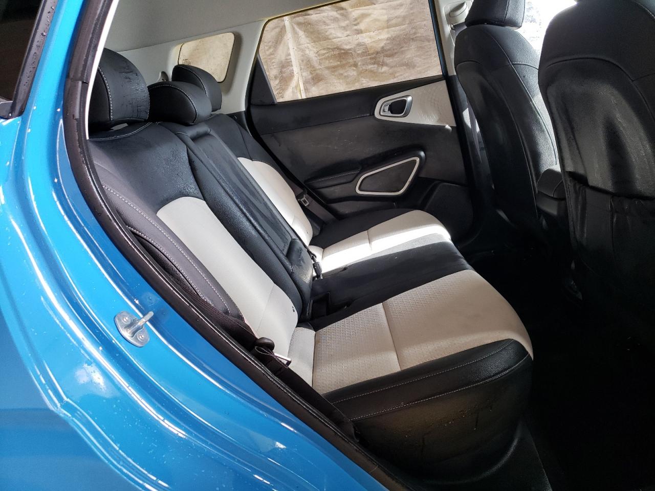 2023 Kia Soul - Image 11