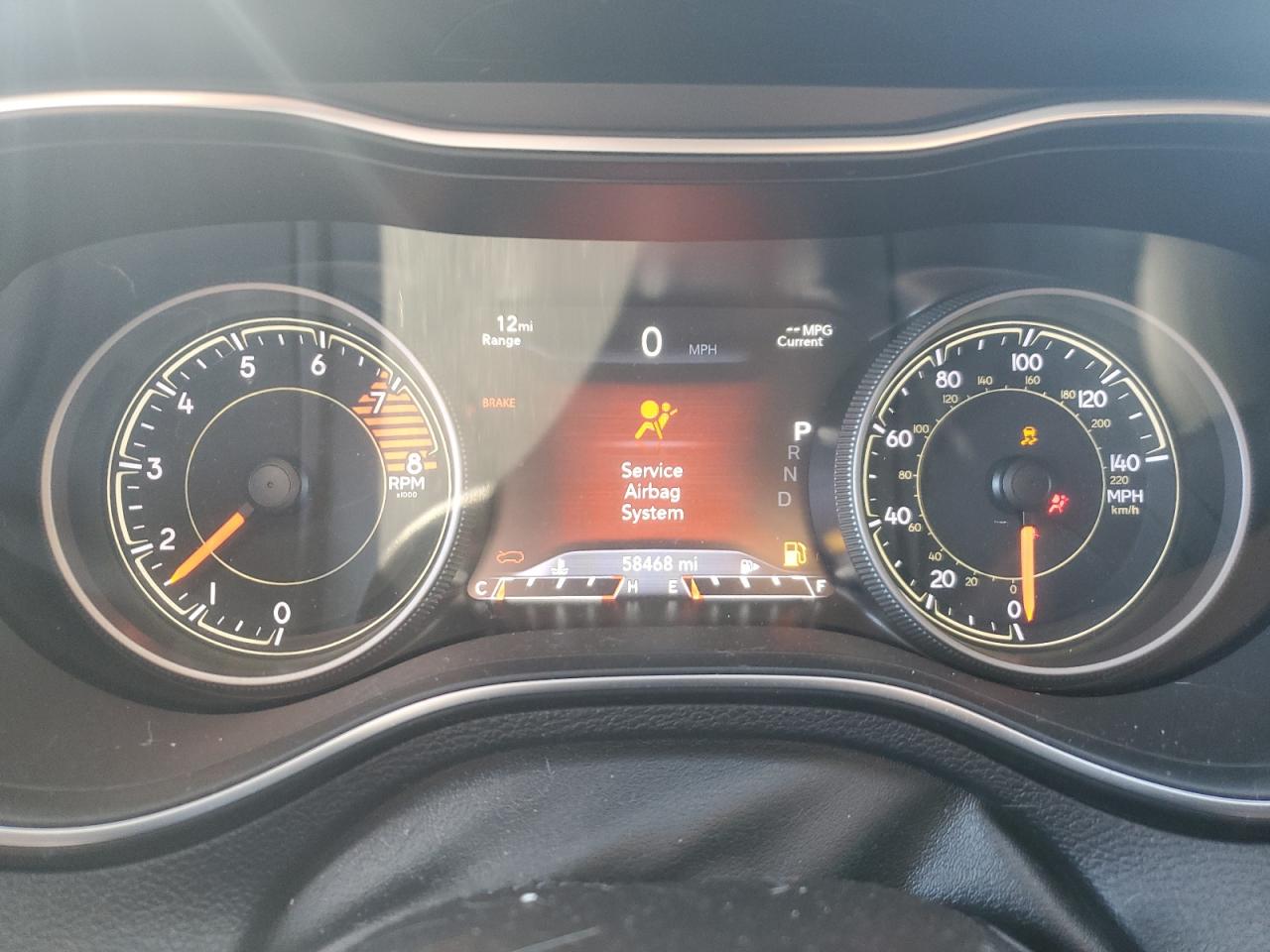 2019 Jeep Grand Cherokee - Image 9