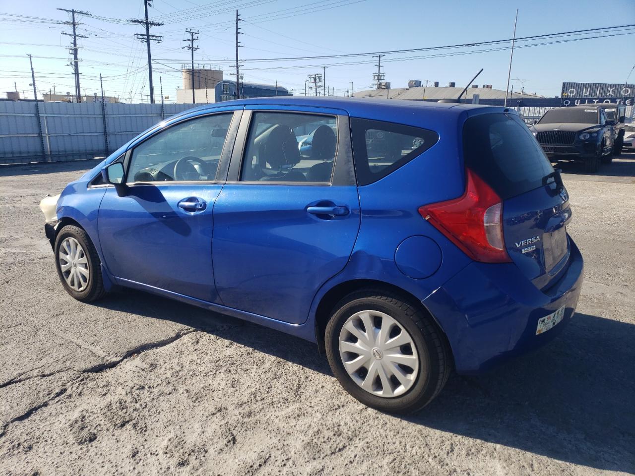 2015 Nissan Versa - Image 2