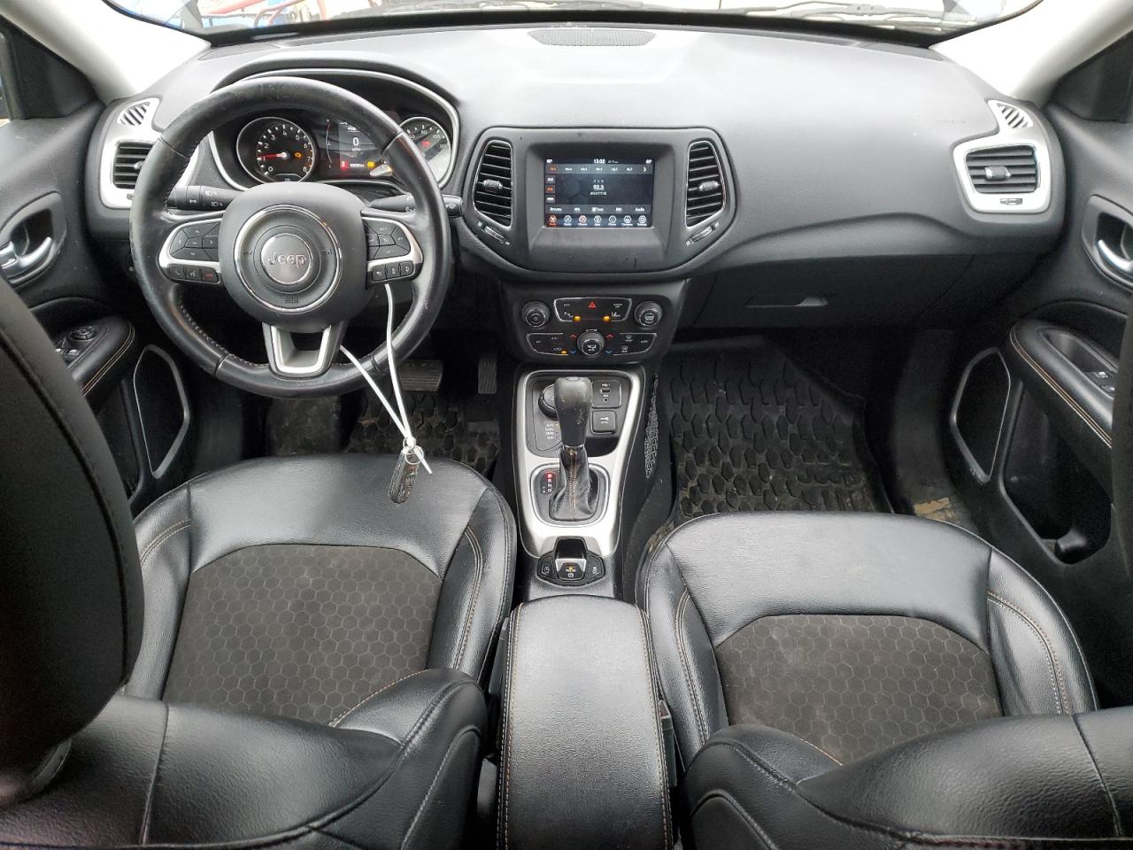 2020 Jeep Compass - Image 8