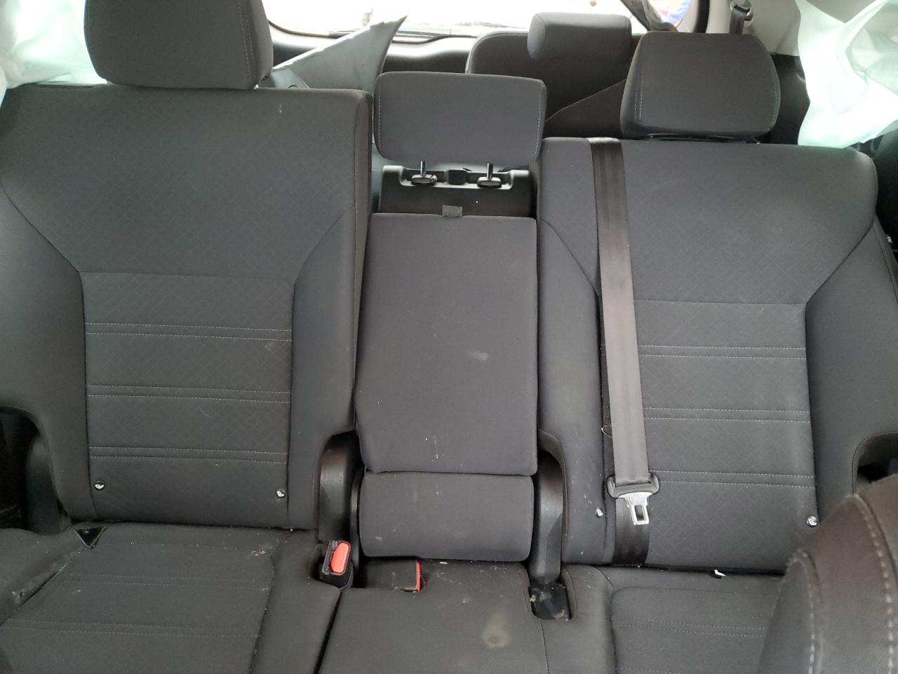 2019 Kia Sorento - Image 10