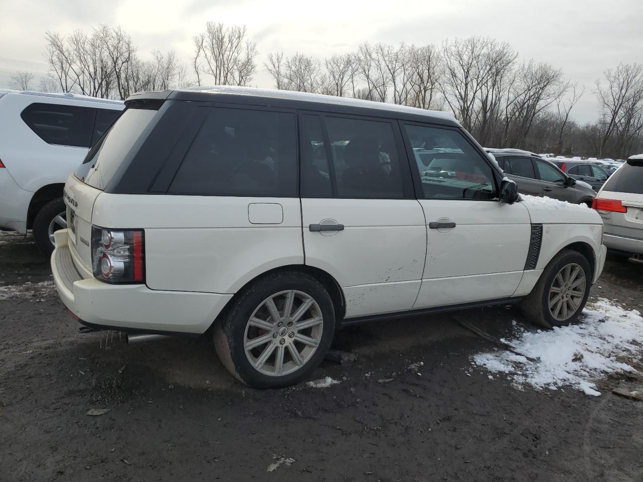 2010 Land Rover Range Rover - Image 3