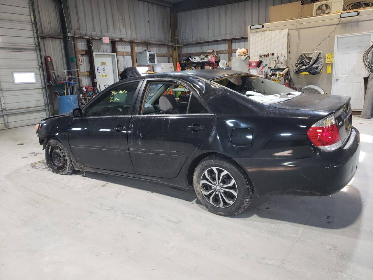 2006 Toyota Camry - Image 2