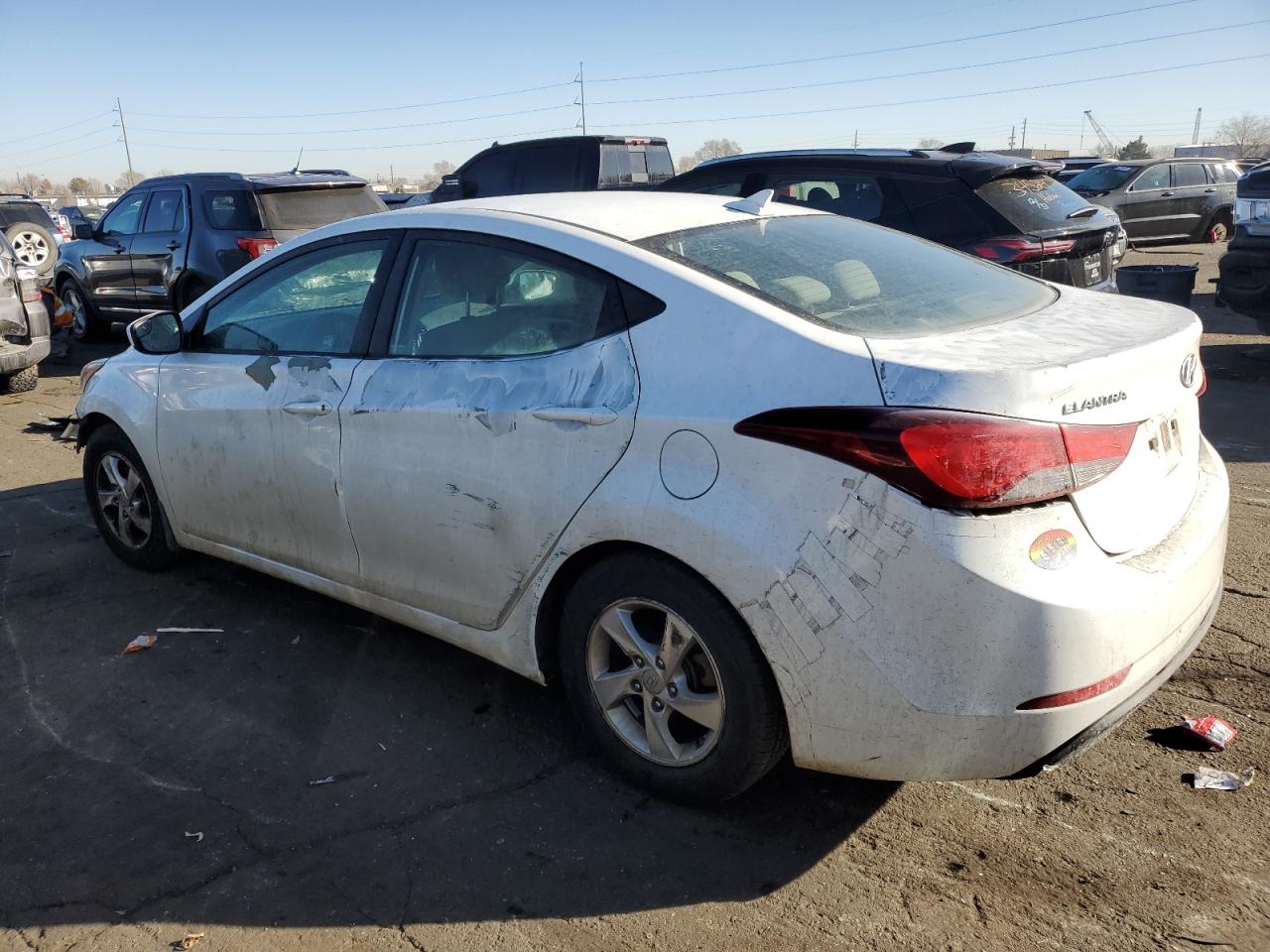 2015 Hyundai Elantra - Image 2
