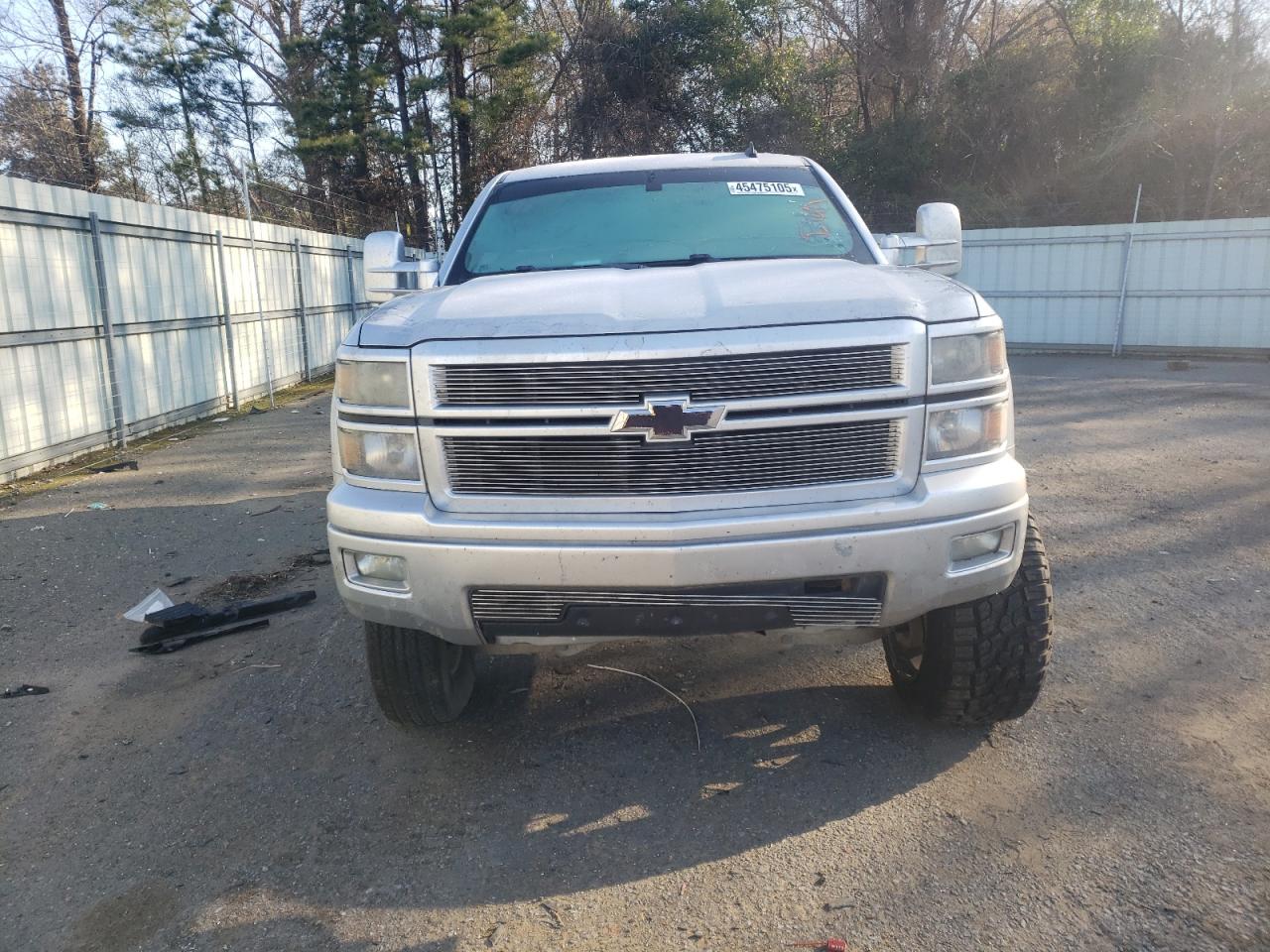 2014 Chevrolet Silverado - Image 5