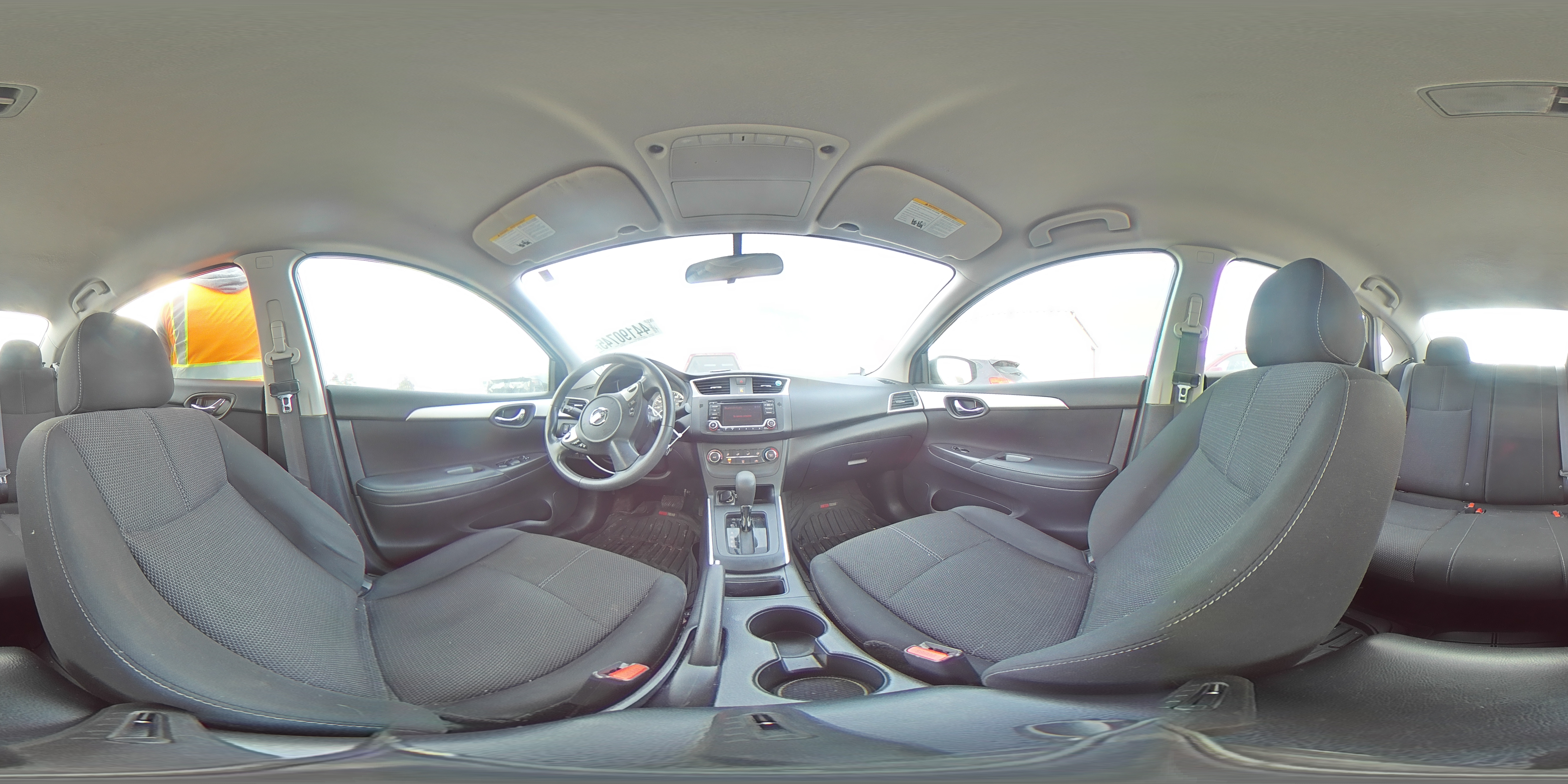 2018 Nissan Sentra - Image 13
