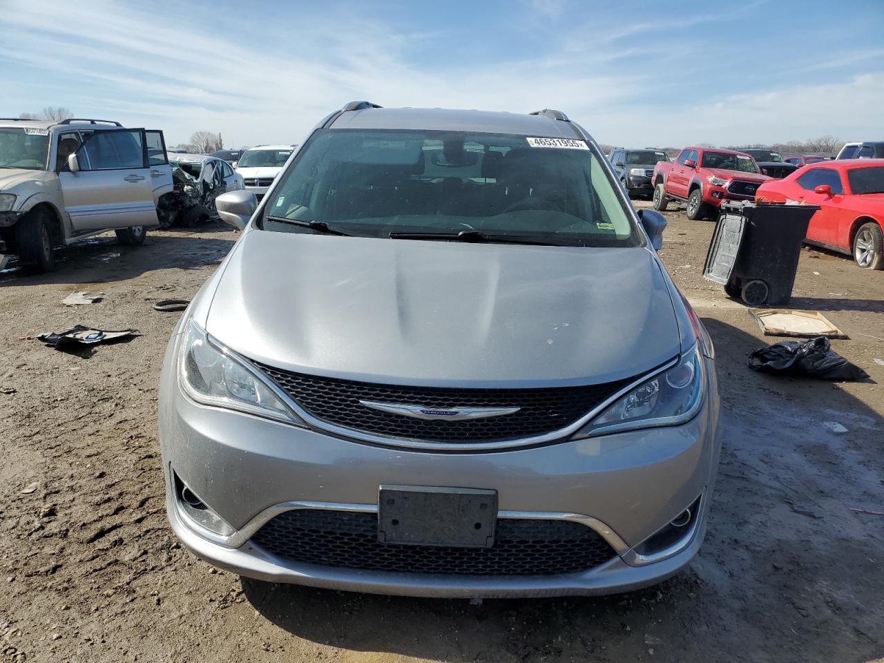 2020 Chrysler Pacifica - Image 5