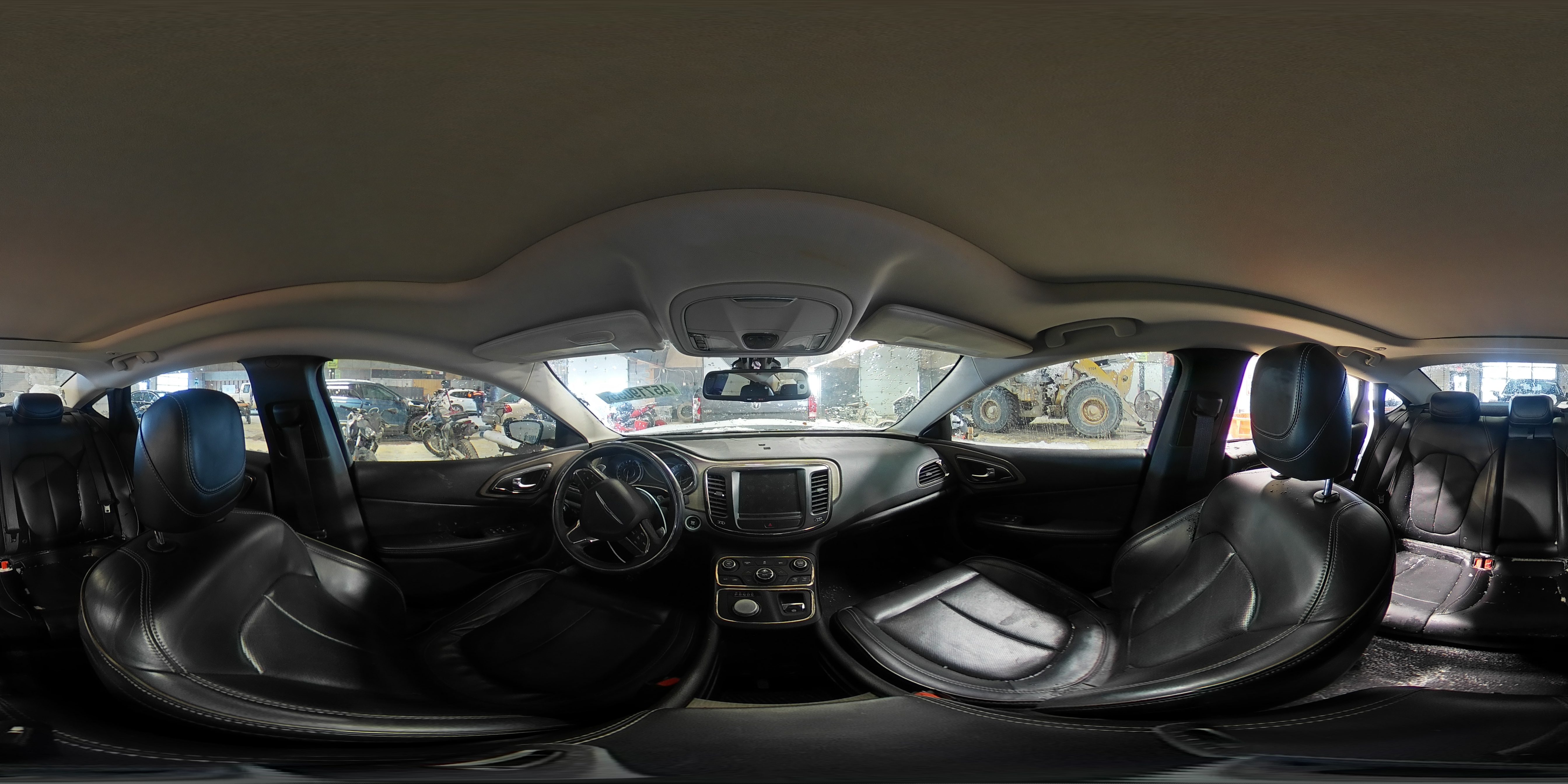2016 Chrysler 200 - Image 12