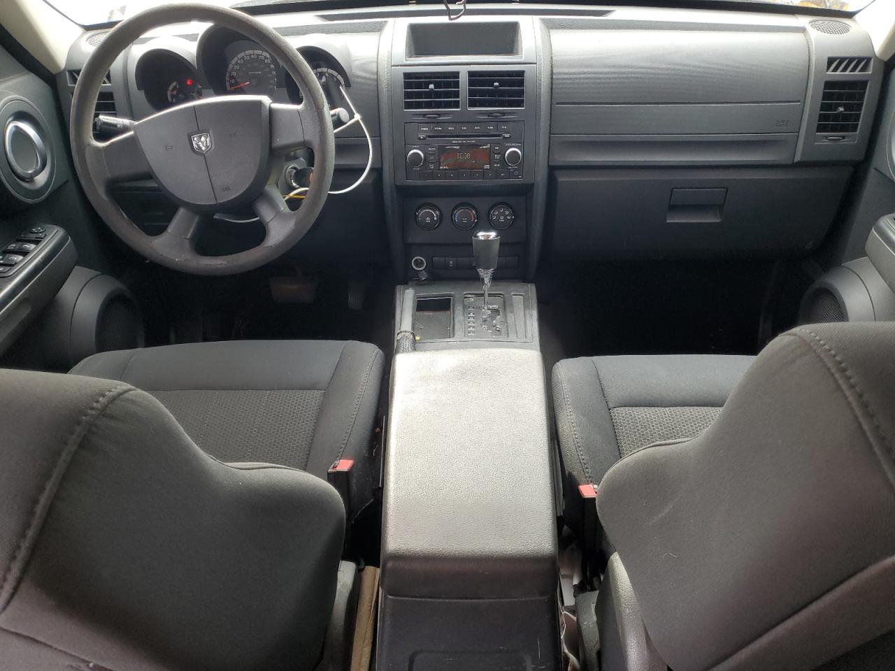 2011 Dodge Nitro - Image 8