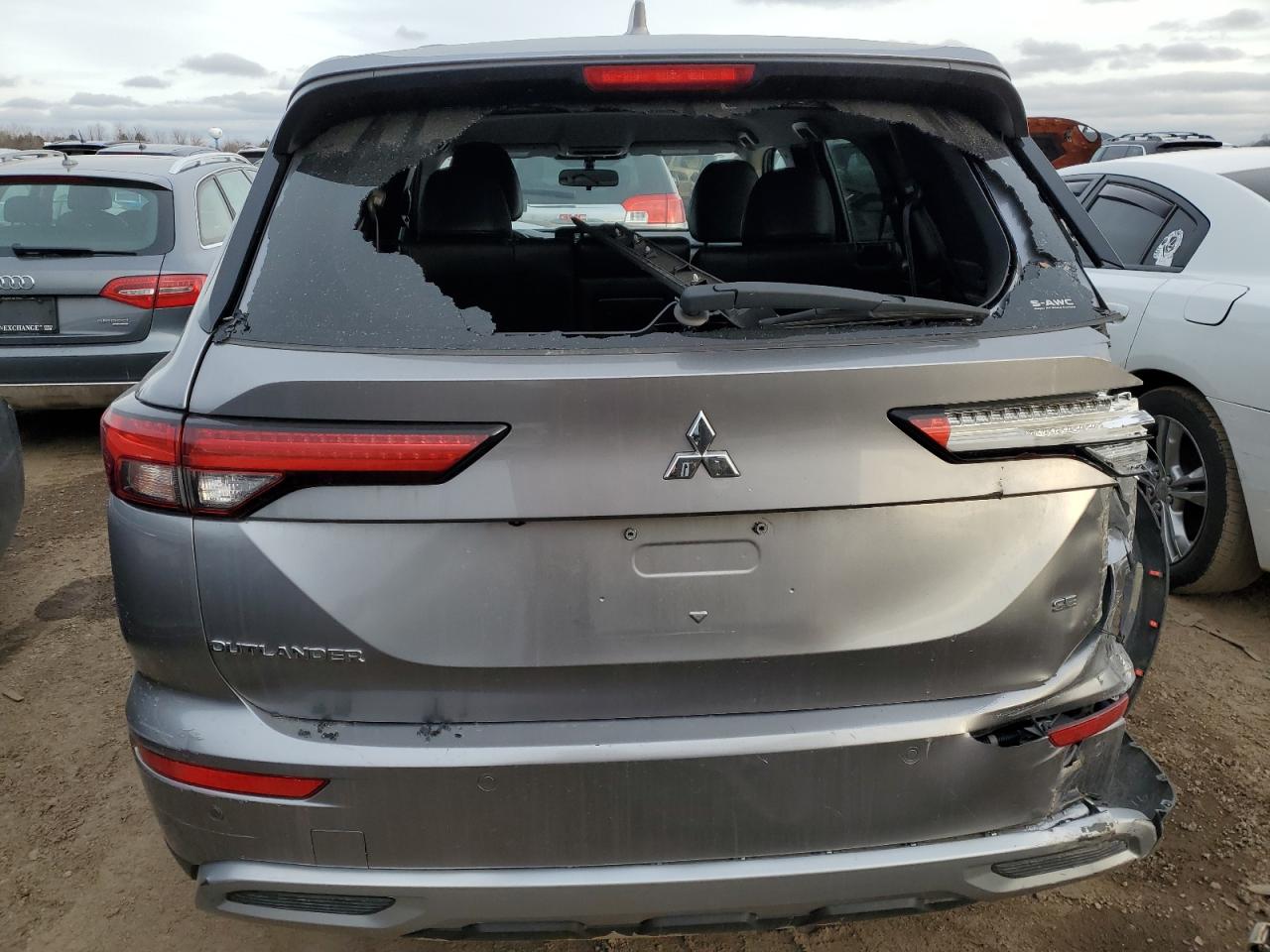 ja4j4ua86nz012719 JA4J4UA86NZ012719 2022 Mitsubishi Outlander Se