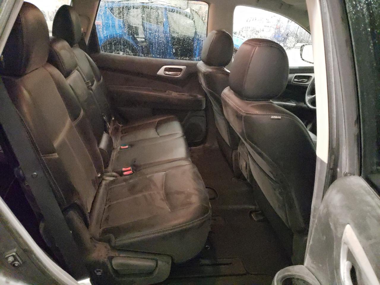 2017 Nissan Pathfinder - Image 11