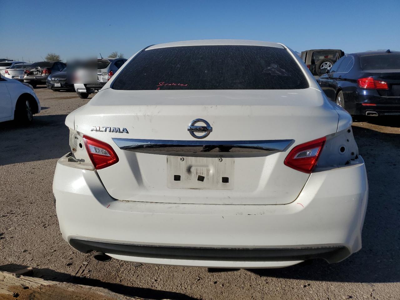 2017 Nissan Altima - Image 6