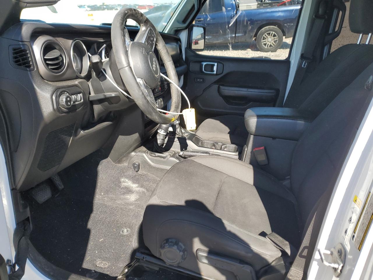 2020 Jeep Gladiator - Image 7