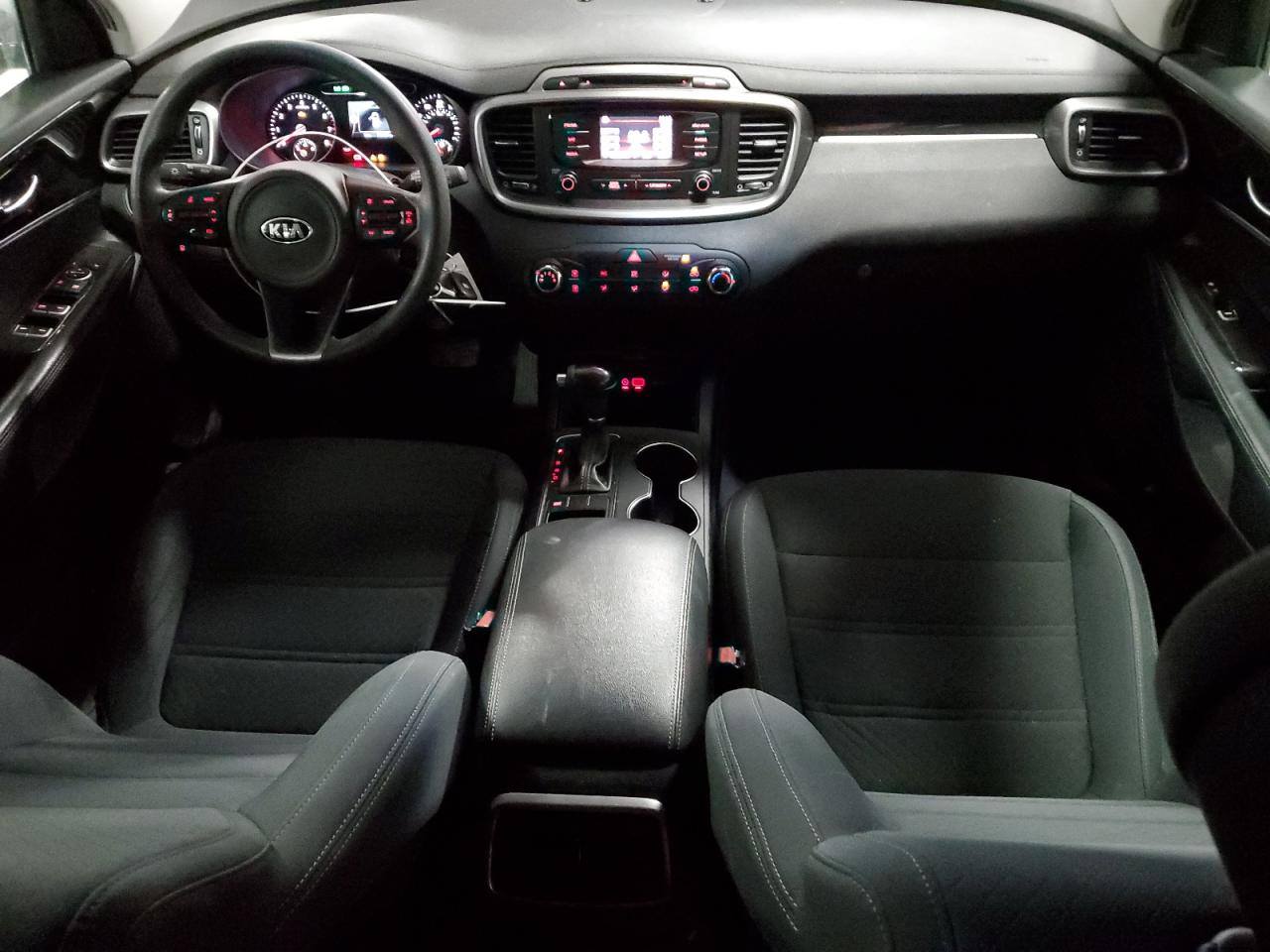 2016 Kia Sorento - Image 8