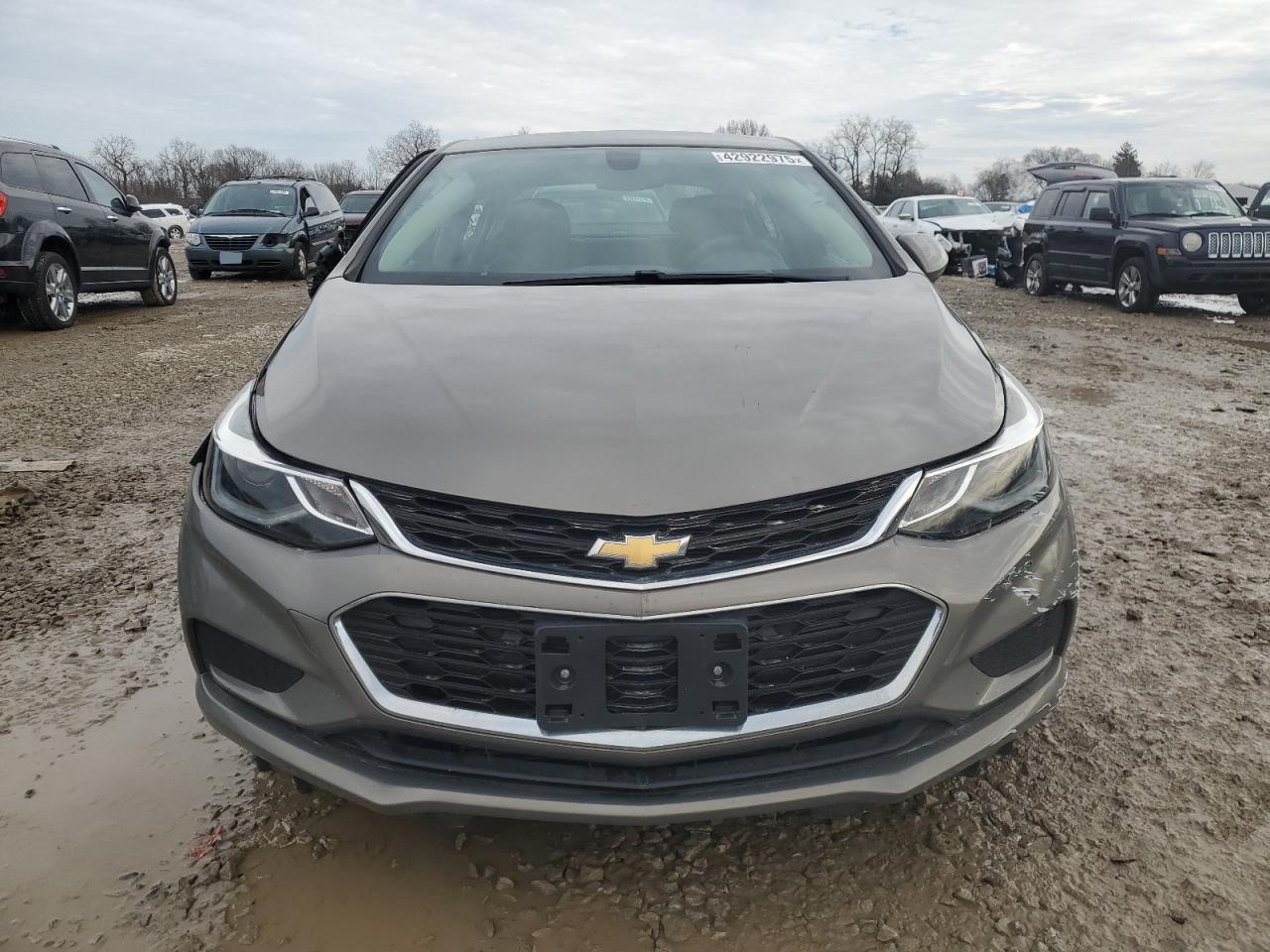 2017 Chevrolet Cruze - Image 5