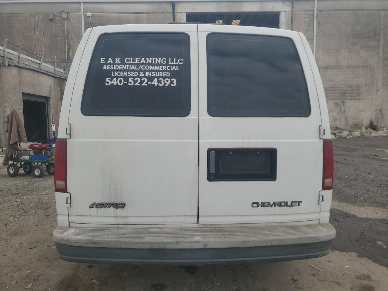2000 Chevrolet Astro - Image 6