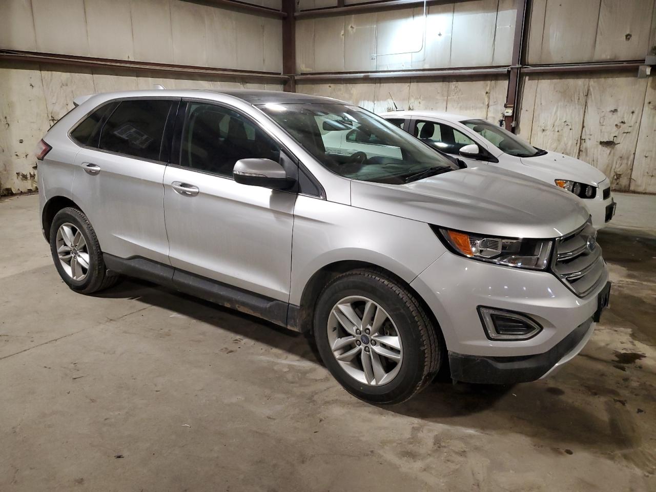 2016 Ford Edge - Image 4