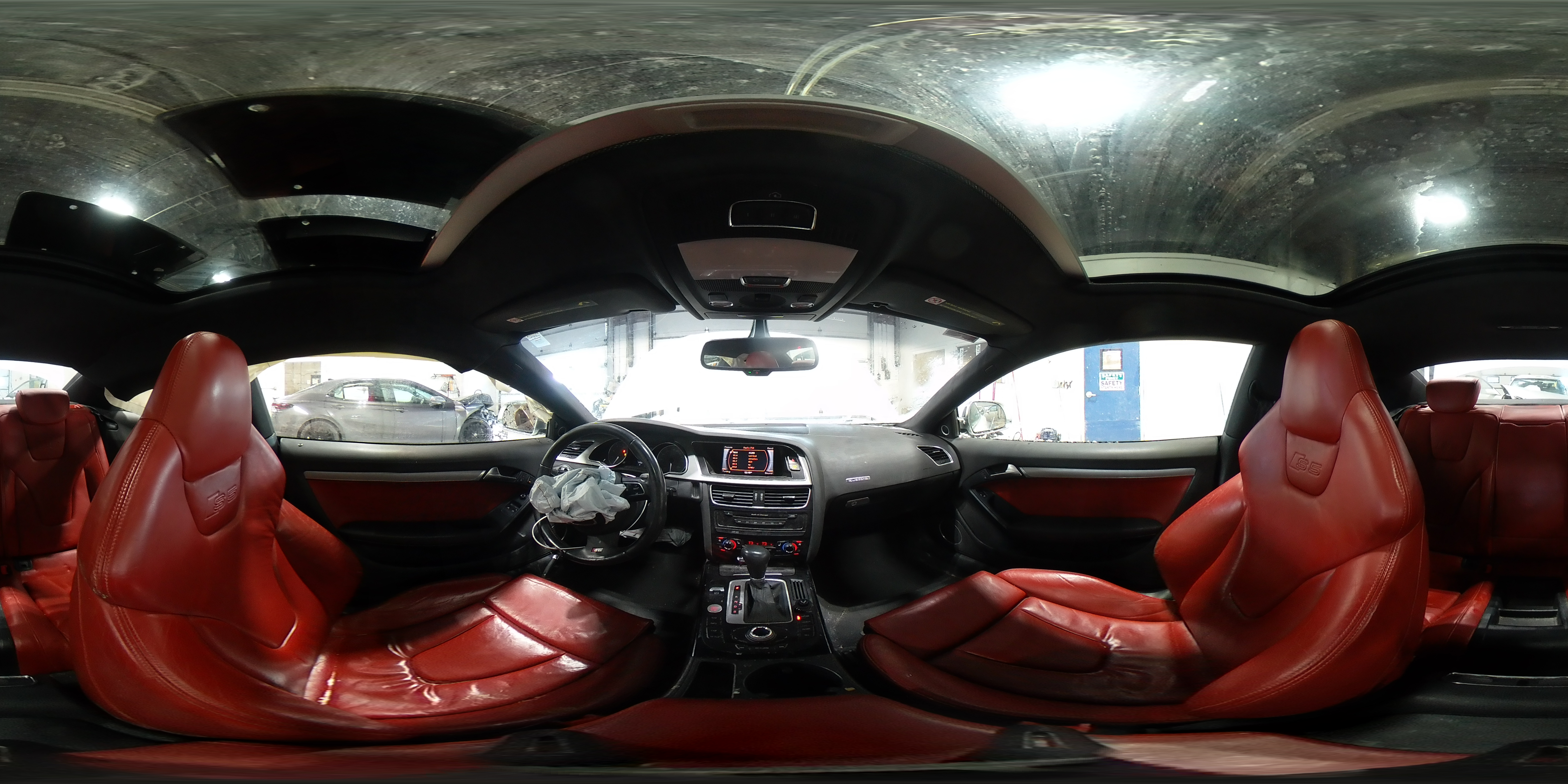 2009 Audi RS5 - Image 12