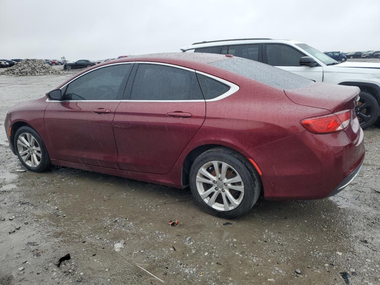2015 Chrysler 200 - Image 2