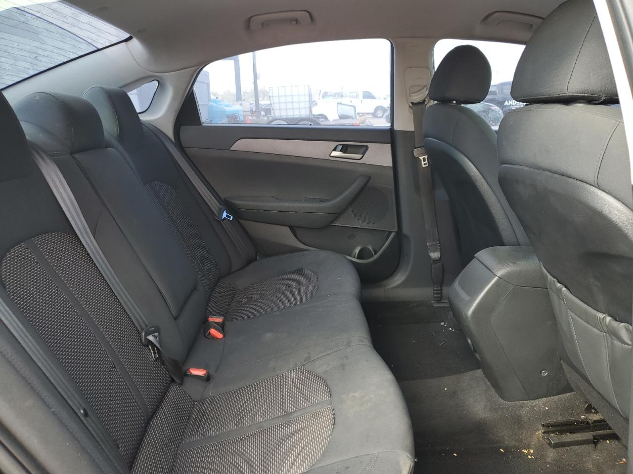 2018 Hyundai Sonata - Image 10