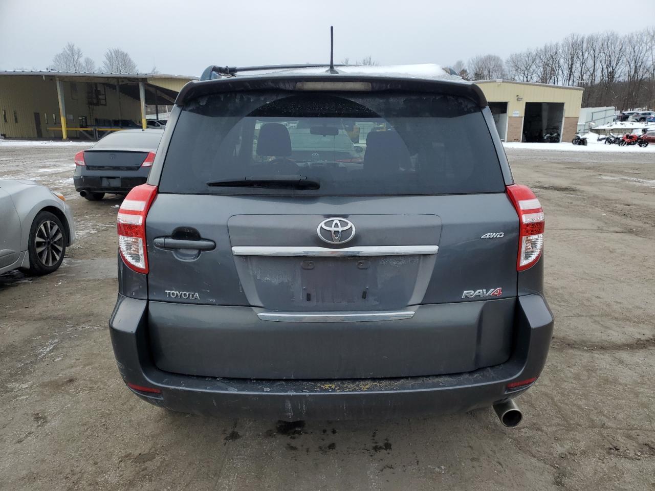 2010 Toyota RAV 4 - Image 6