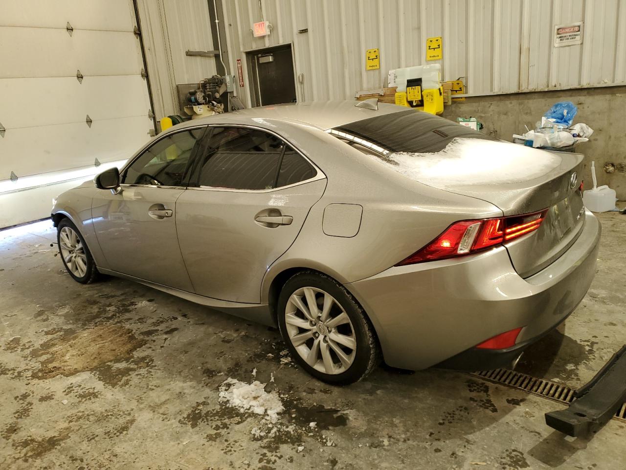 2014 Lexus IS - Image 2