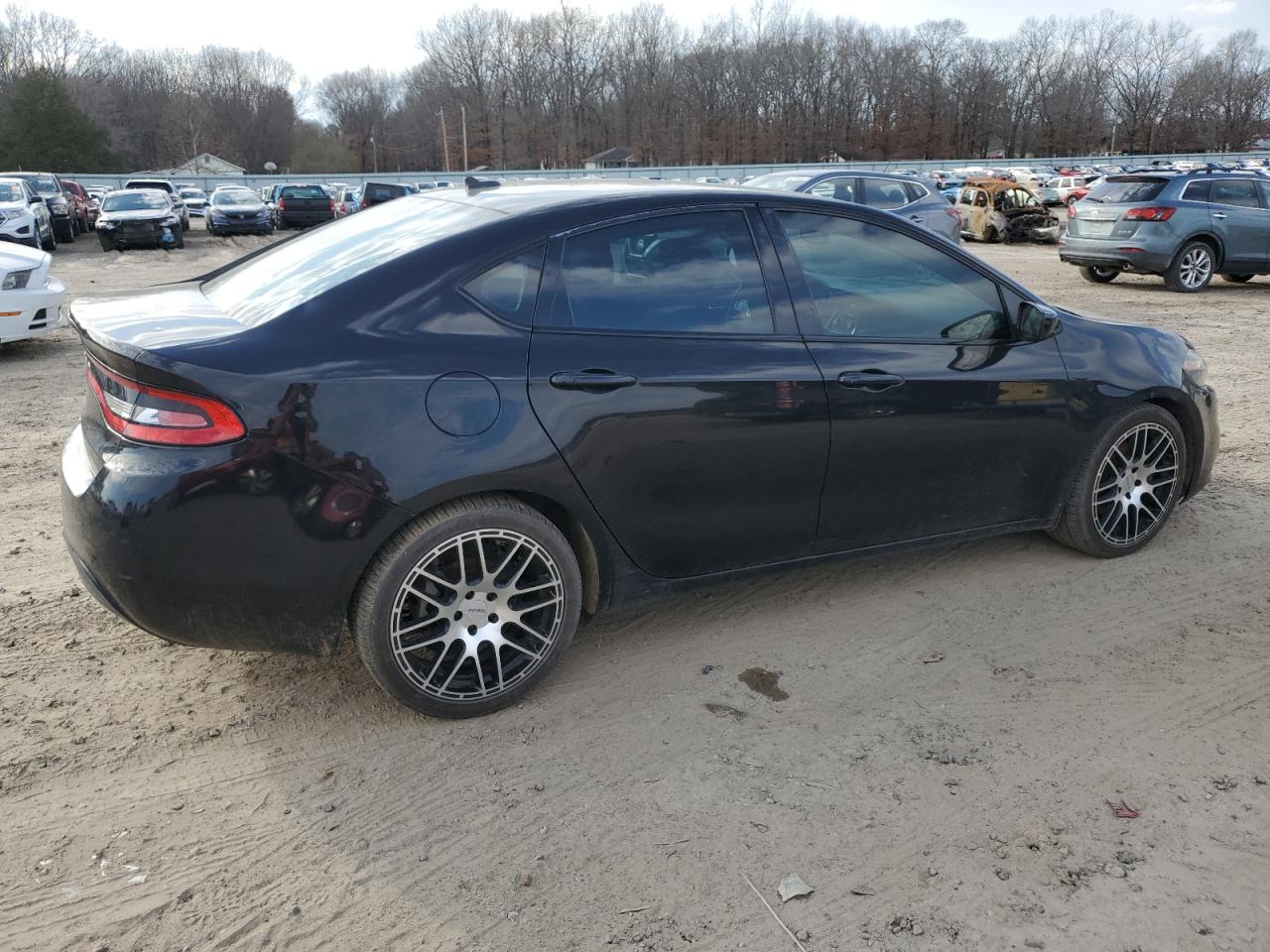 2016 Dodge Dart - Image 3