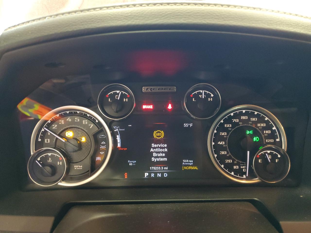 2018 RAM 1500 - Image 9