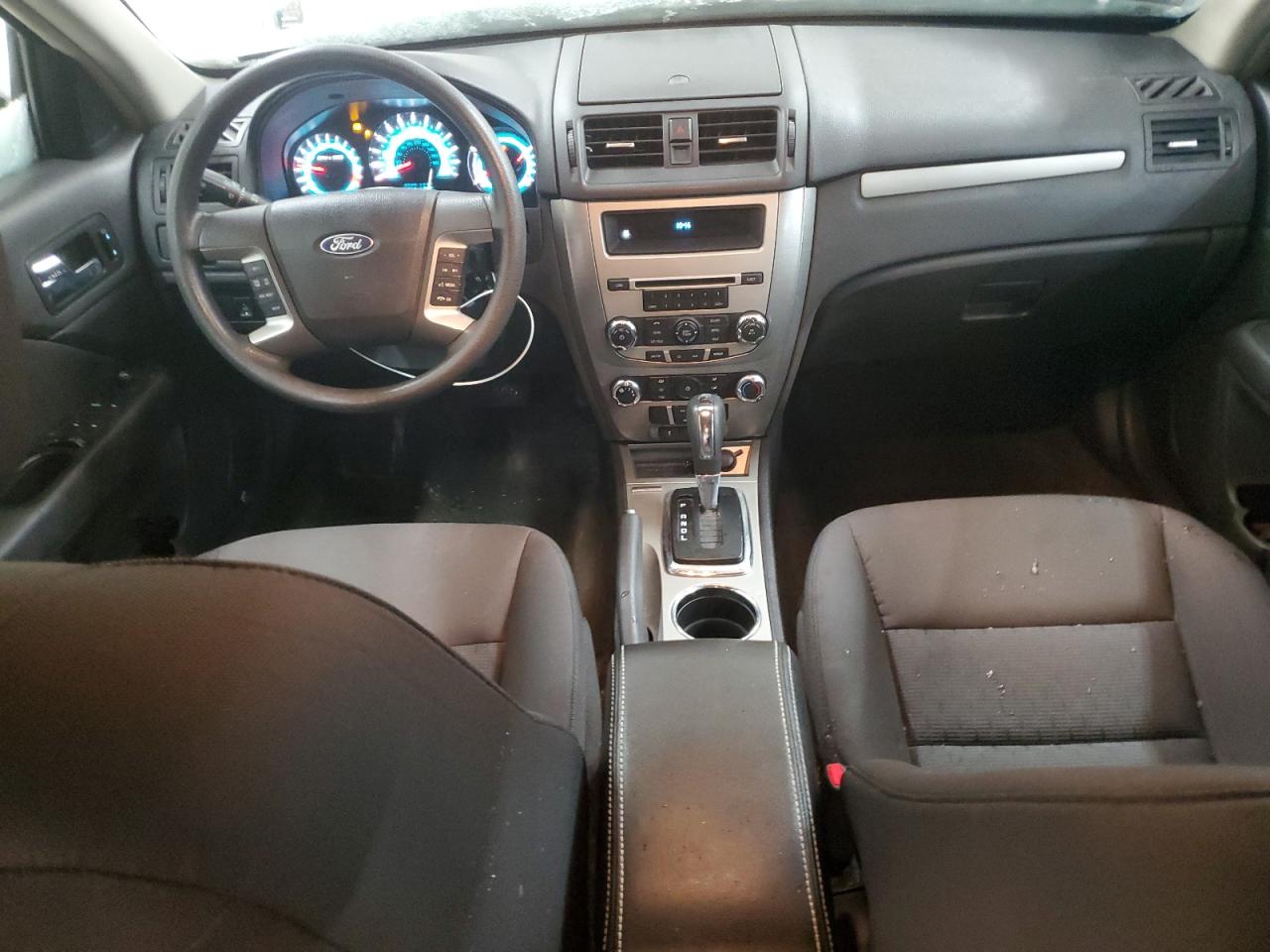 2010 Ford Fusion - Image 8