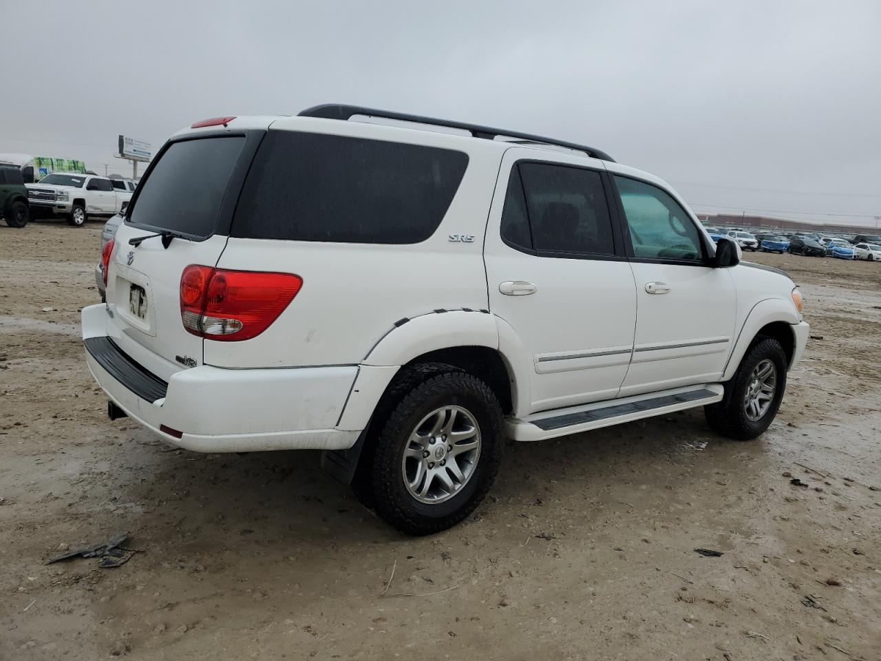 2007 Toyota Sequoia - Image 3